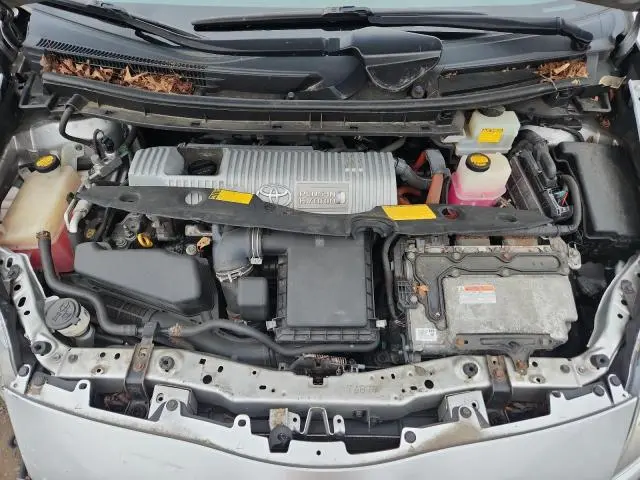2012 TOYOTA PRIUS PLUG-IN   