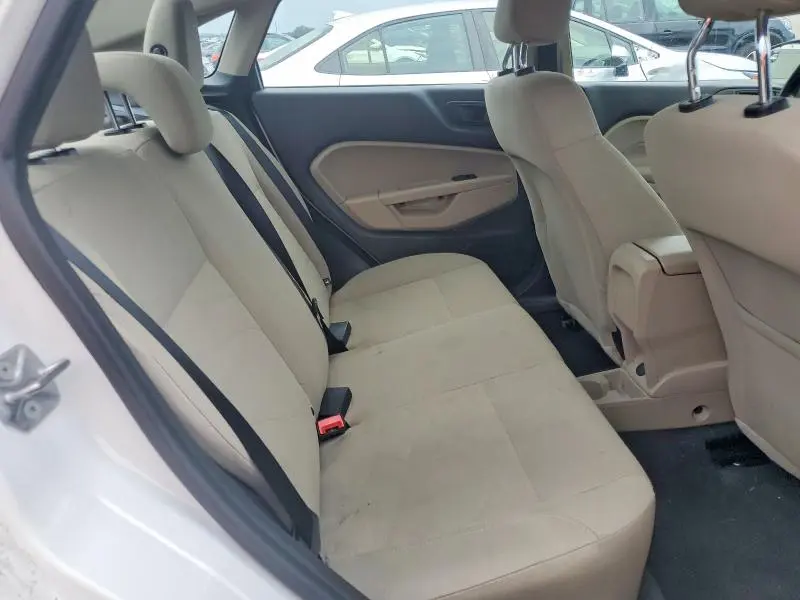 2019 FORD FIESTA SE  