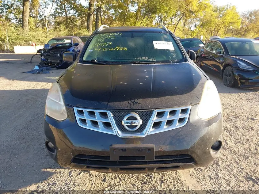 2013 NISSAN ROGUE SV