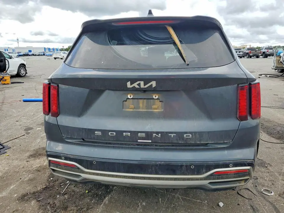 2022 KIA SORENTO S  