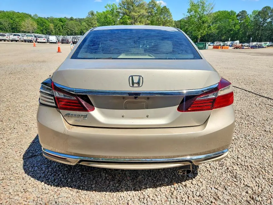2016 HONDA ACCORD LX  