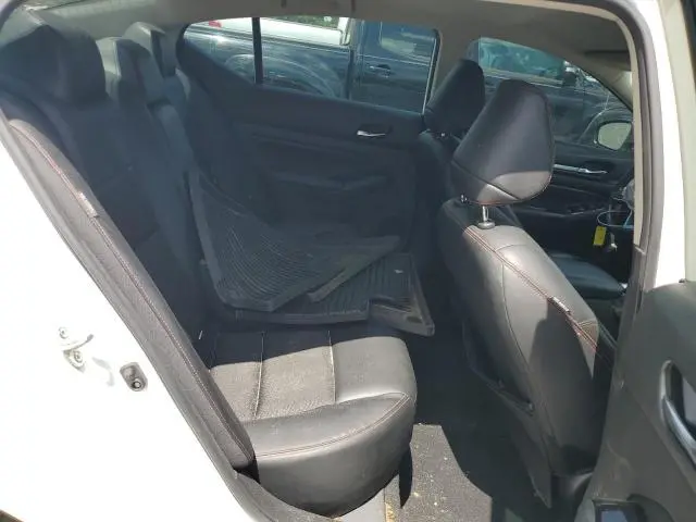 2023 NISSAN ALTIMA SR  