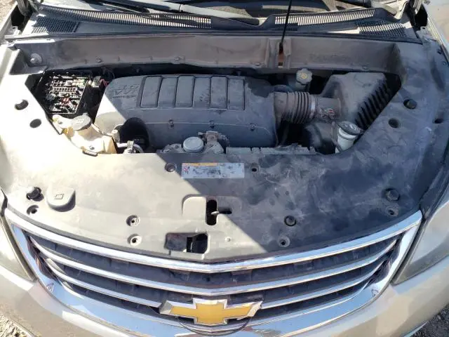 2013 CHEVROLET TRAVERSE LT  