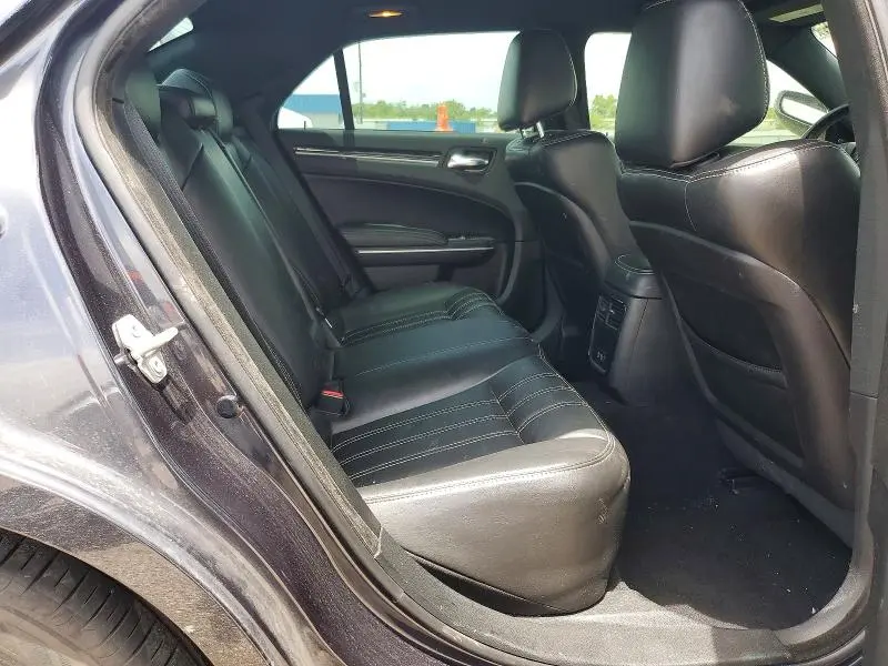 2019 CHRYSLER 300 S  