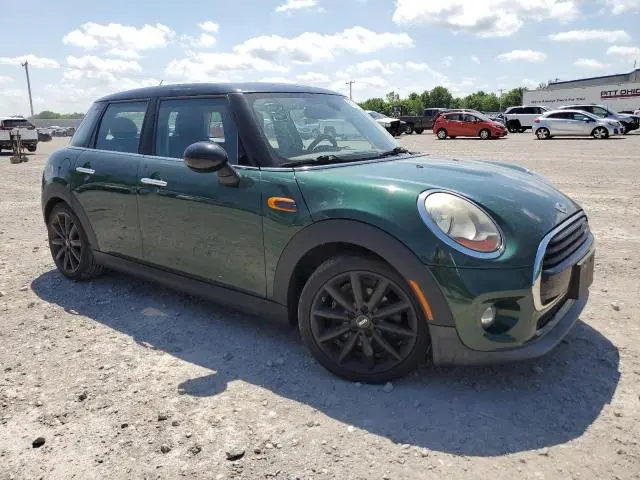 2017 MINI COOPER   