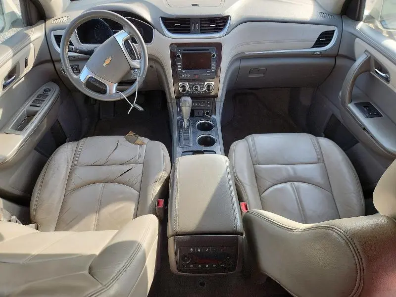 2015 CHEVROLET TRAVERSE LT  