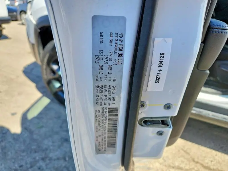 2019 JEEP CHEROKEE LATITUDE  