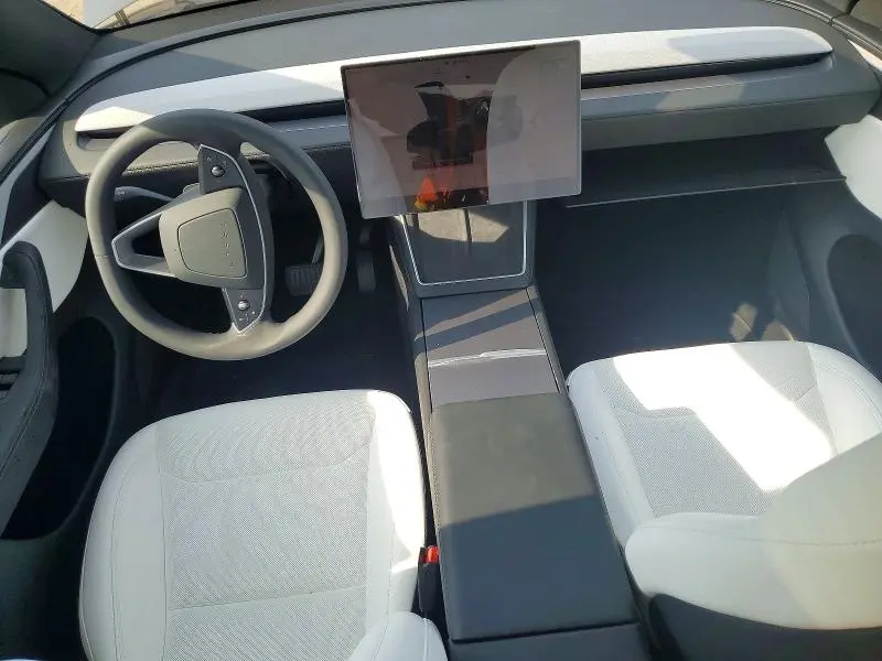 2026 TESLA MODEL Y   