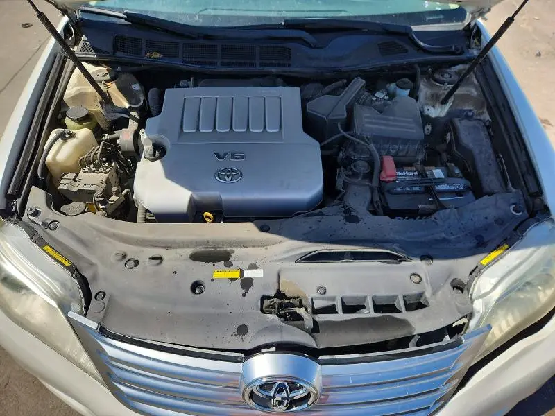 2011 TOYOTA AVALON LIMITED  