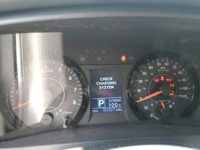 2016 TOYOTA SIENNA LE  