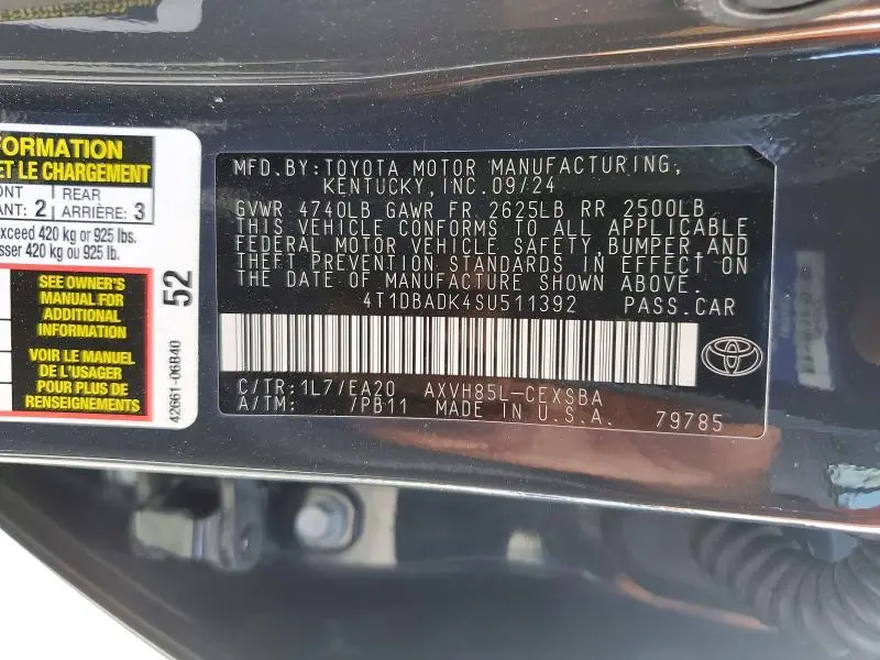 2025 TOYOTA CAMRY SE  