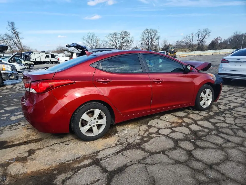 2012 HYUNDAI ELANTRA GLS  