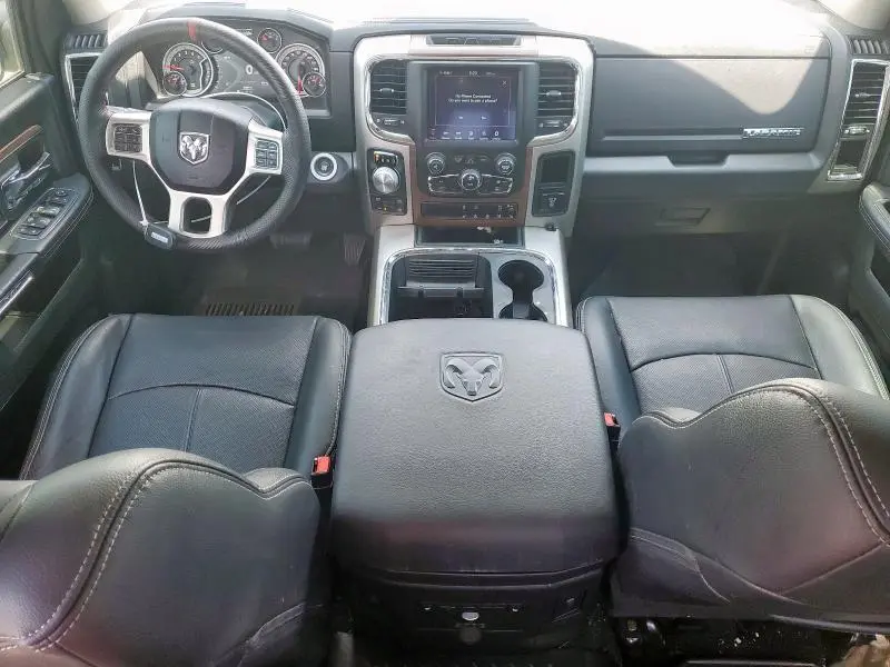 2018 RAM 1500 LARAMIE  