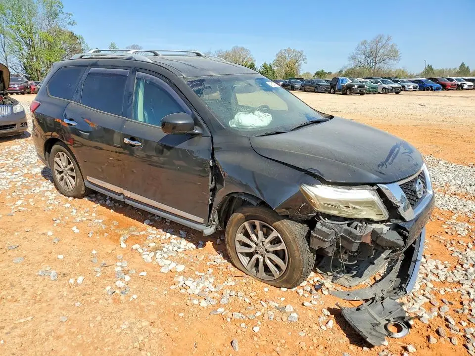2013 NISSAN PATHFINDER S  