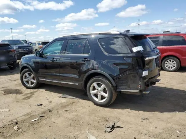 2017 FORD EXPLORER XLT  