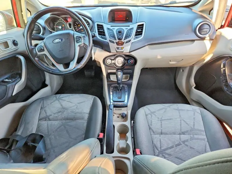 2013 FORD FIESTA SE  