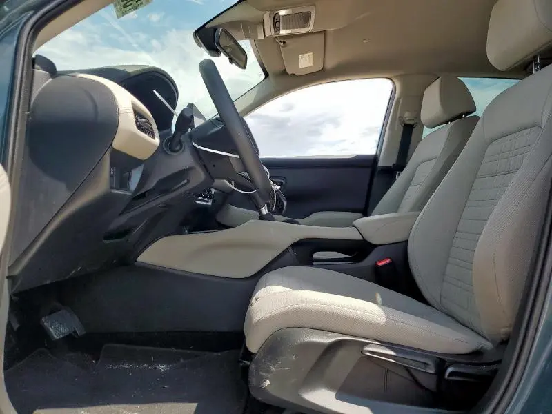 2025 HONDA HR-V LX  