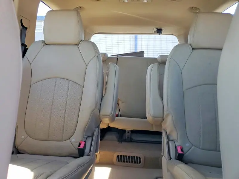 2012 GMC ACADIA DENALI  