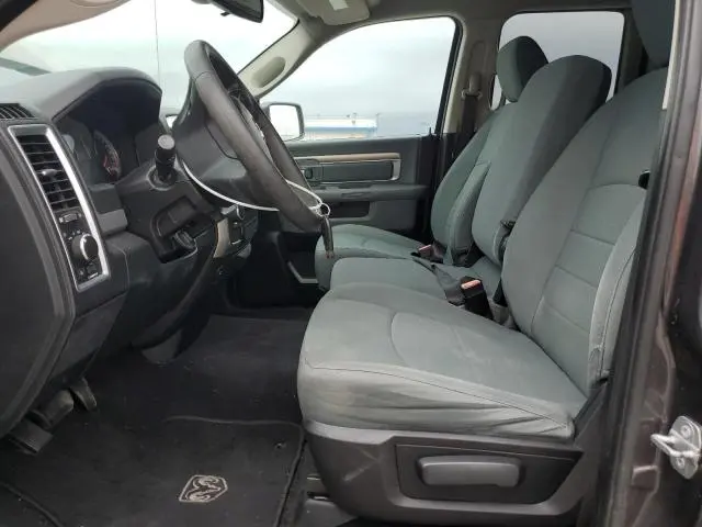 2016 RAM 1500 SLT  