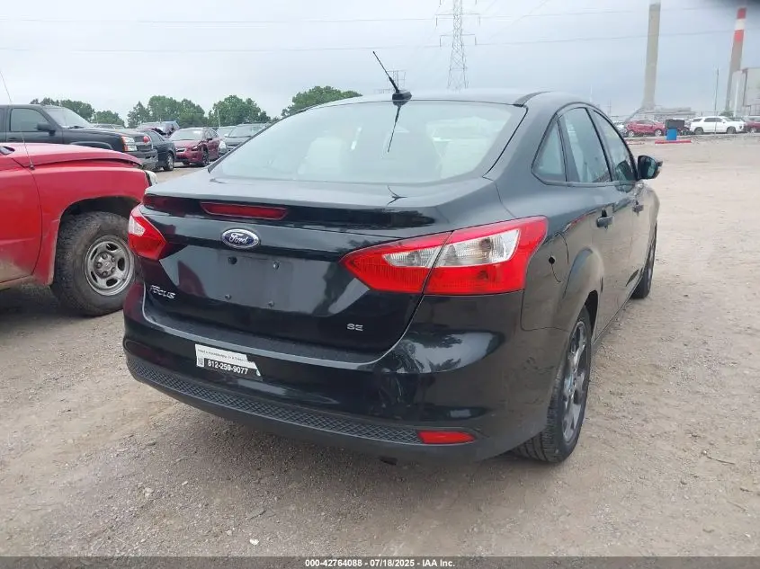 2013 FORD FOCUS SE