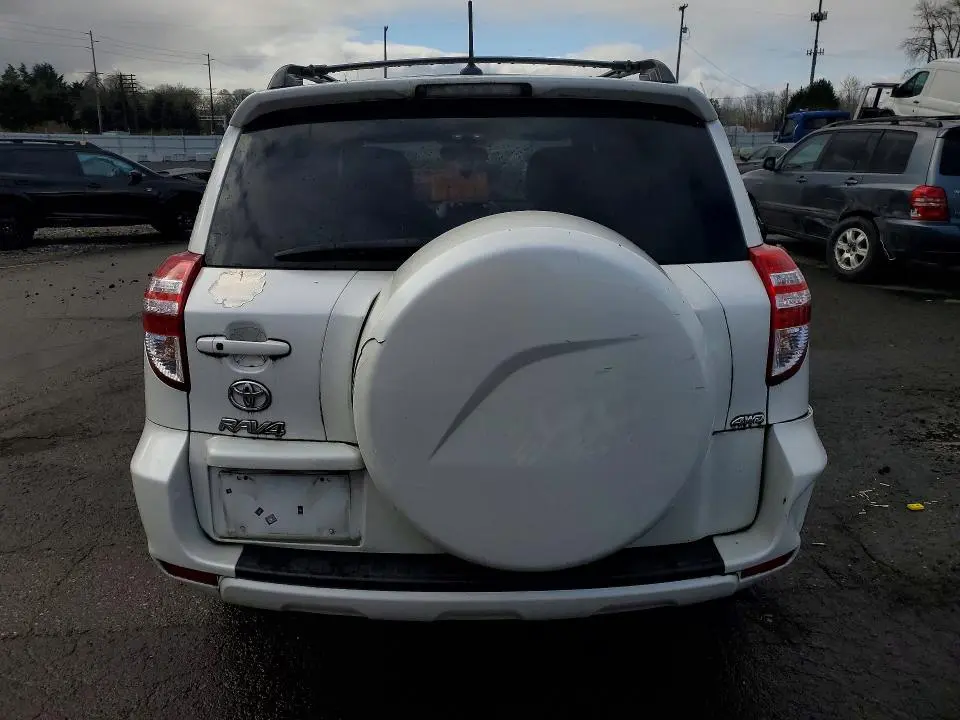 2012 TOYOTA RAV4 LIMITED  
