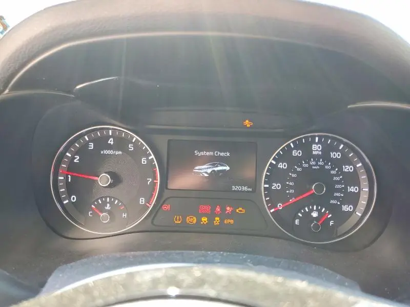 2023 KIA FORTE GT LINE  