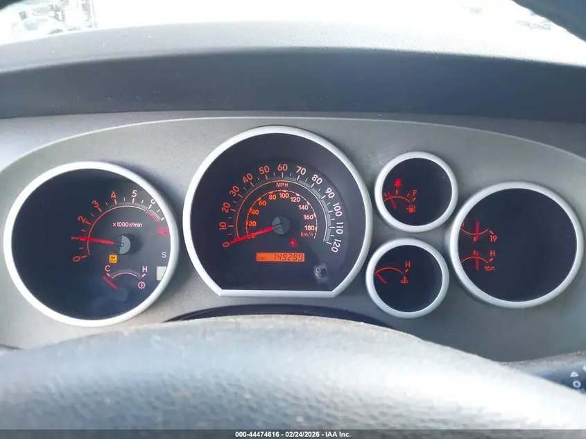 2010 TOYOTA TUNDRA SR5 5.7L V8