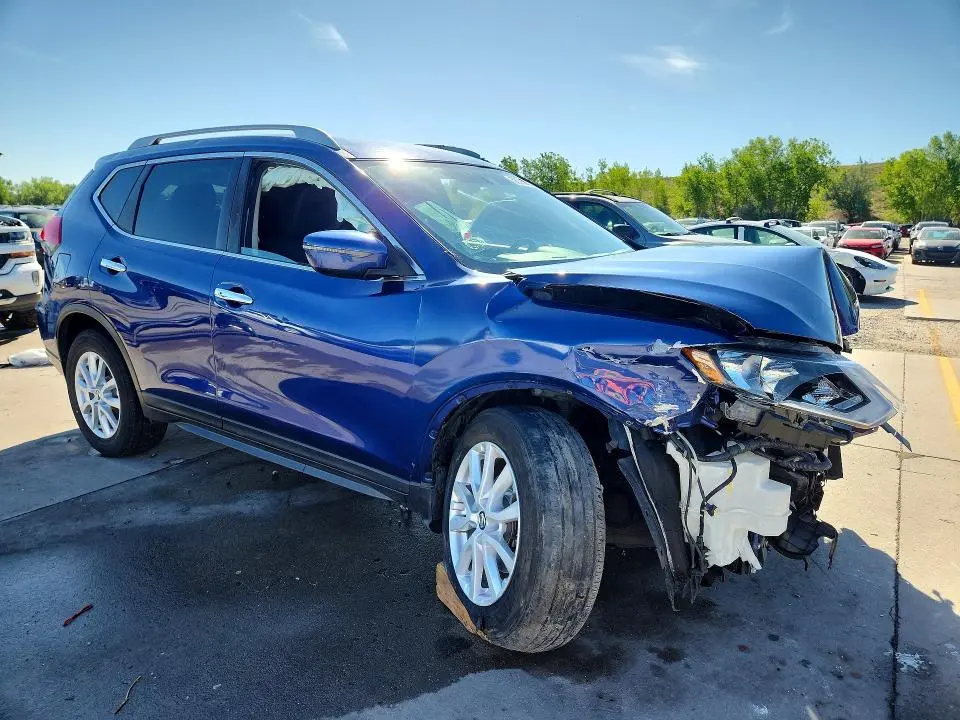 2017 NISSAN ROGUE SV  