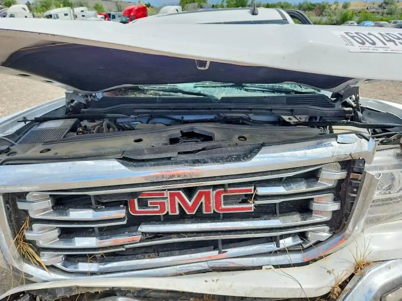 2018 GMC SIERRA K1500 SLT  