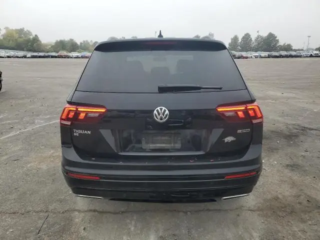 2021 VOLKSWAGEN TIGUAN SE  