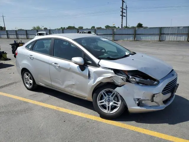 2018 FORD FIESTA SE  