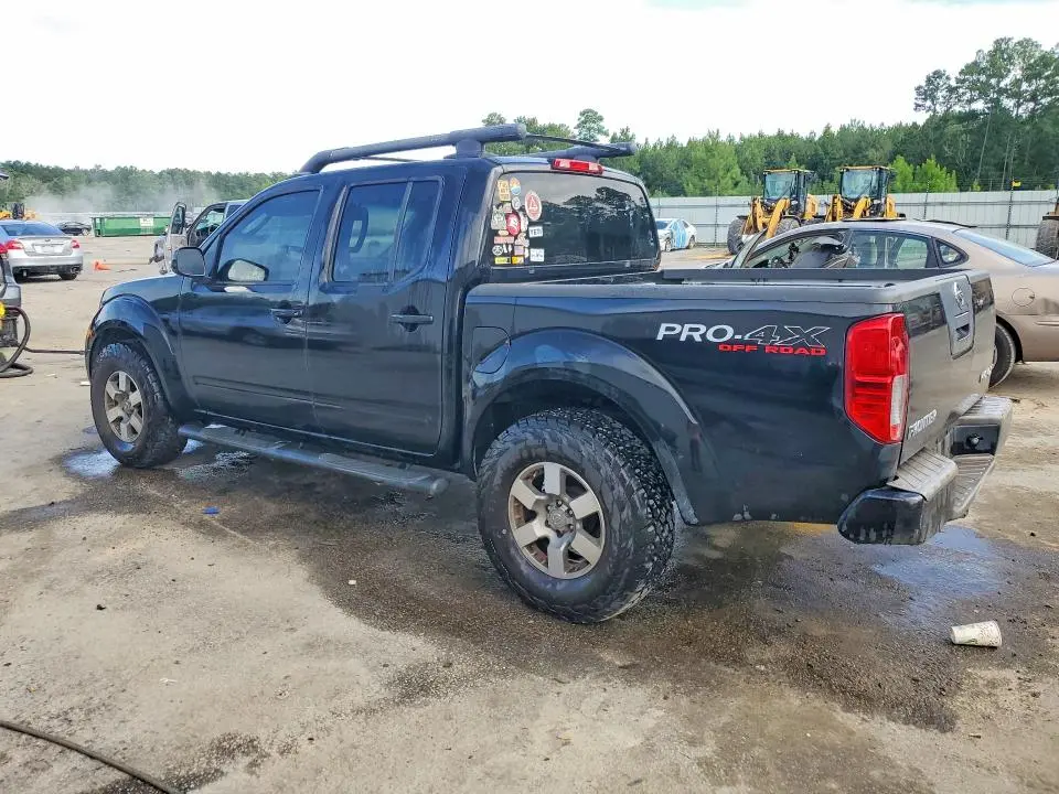 2011 NISSAN FRONTIER S  