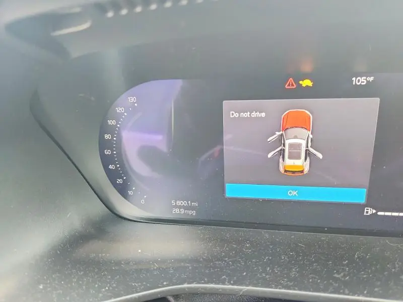 2023 VOLVO XC40 ULTIMATE  