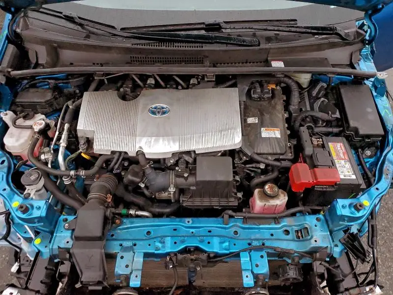 2020 TOYOTA PRIUS LE  