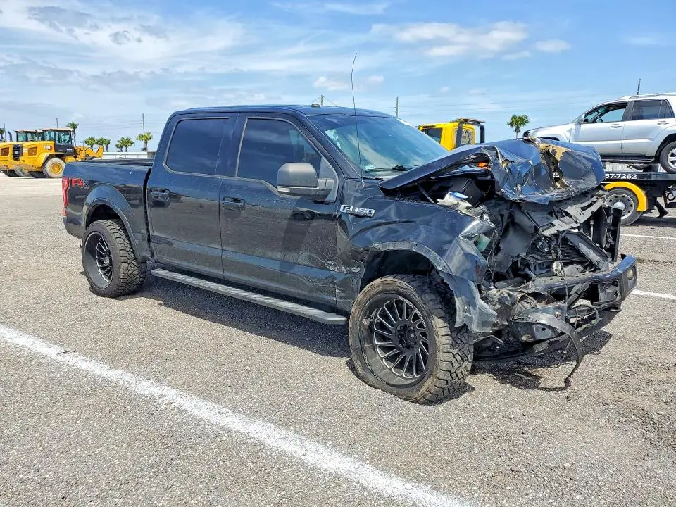2016 FORD F150 SUPERCREW  