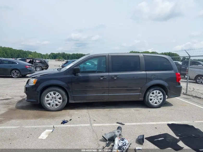 2015 DODGE GRAND CARAVAN SE