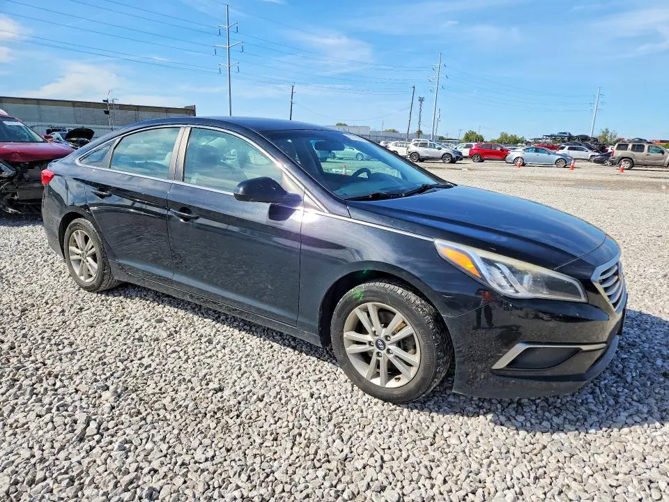 2017 HYUNDAI SONATA SE  