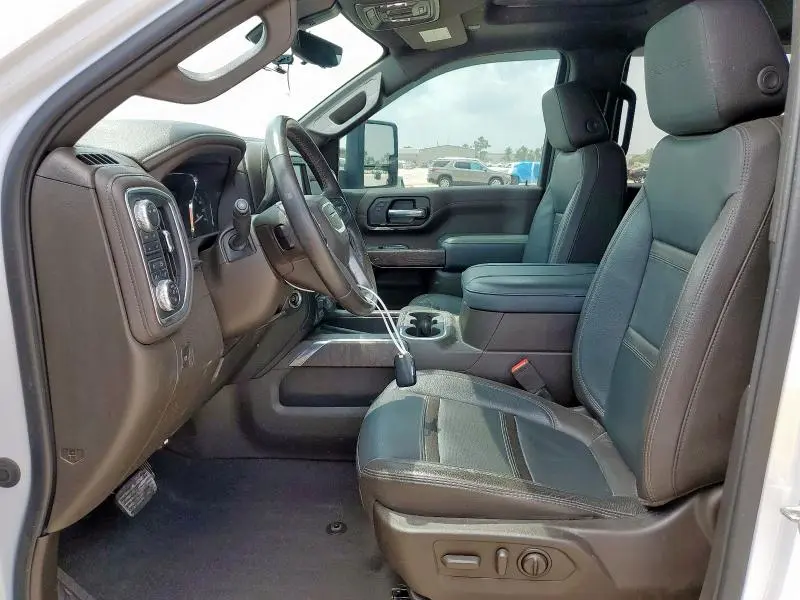 2023 GMC SIERRA K2500 DENALI  