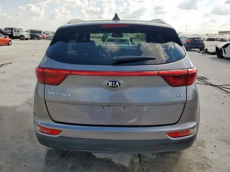 2017 KIA SPORTAGE EX  