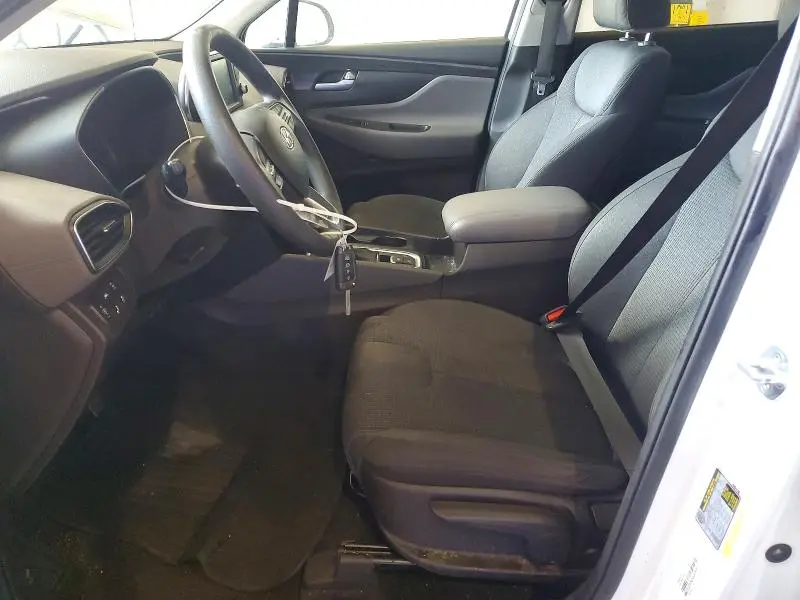 2019 HYUNDAI SANTA FE SE  