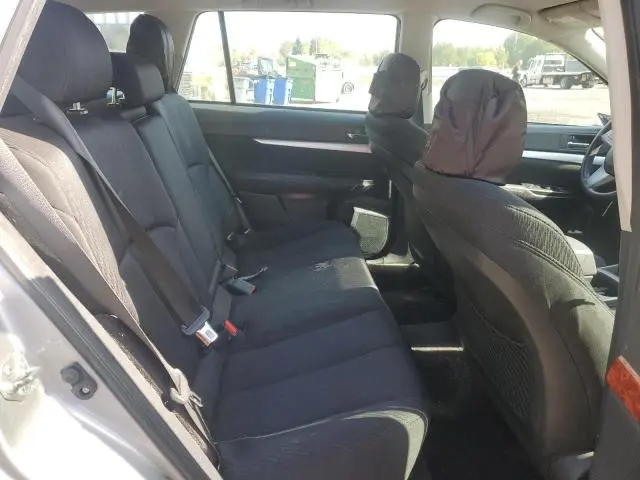 2010 SUBARU OUTBACK 2.5I  
