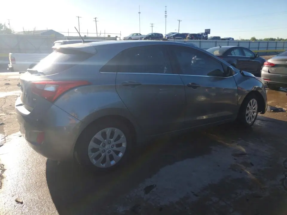 2016 HYUNDAI ELANTRA GT BASE  