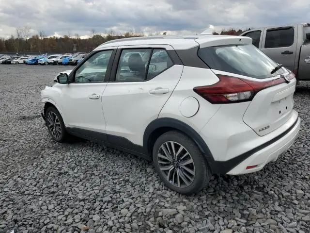 2021 NISSAN KICKS SV  