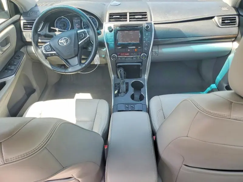 2015 TOYOTA CAMRY XLE  