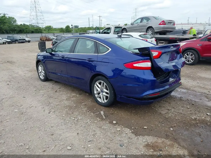 2013 FORD FUSION SE