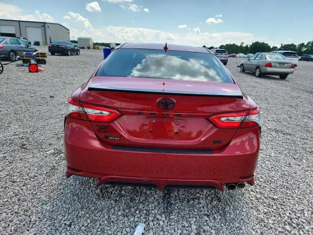 2019 TOYOTA CAMRY SE  
