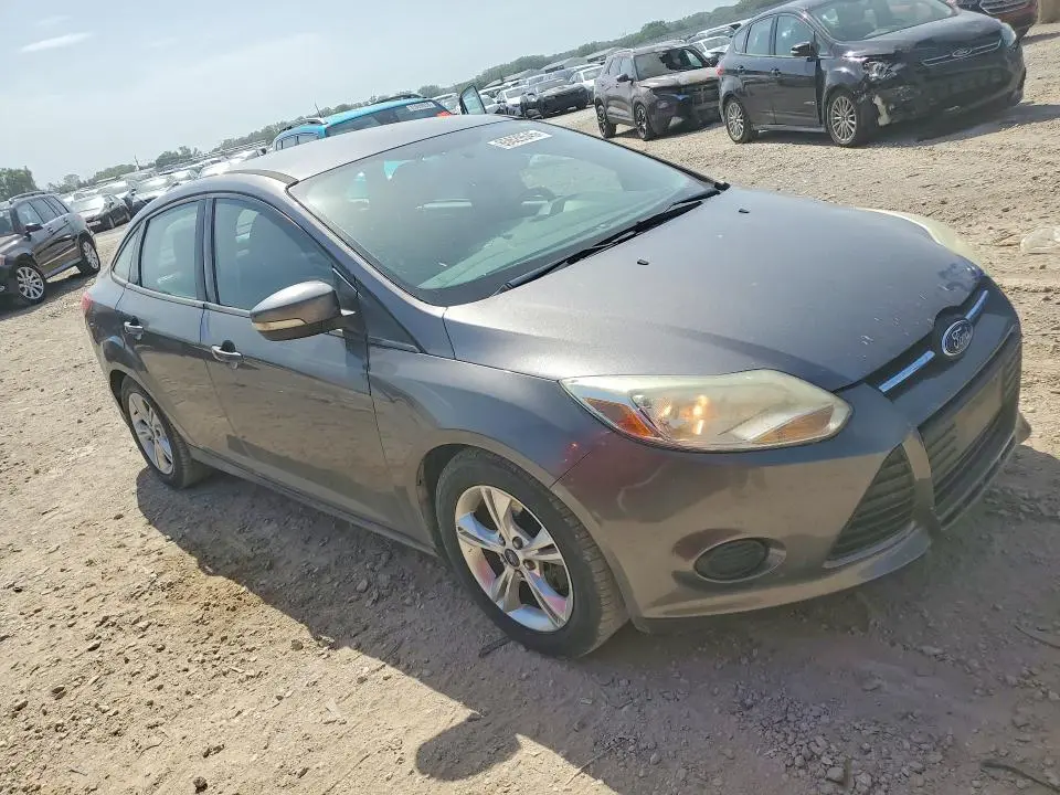 2014 FORD FOCUS SE  