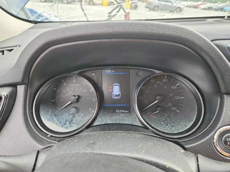2018 NISSAN ROGUE SV  