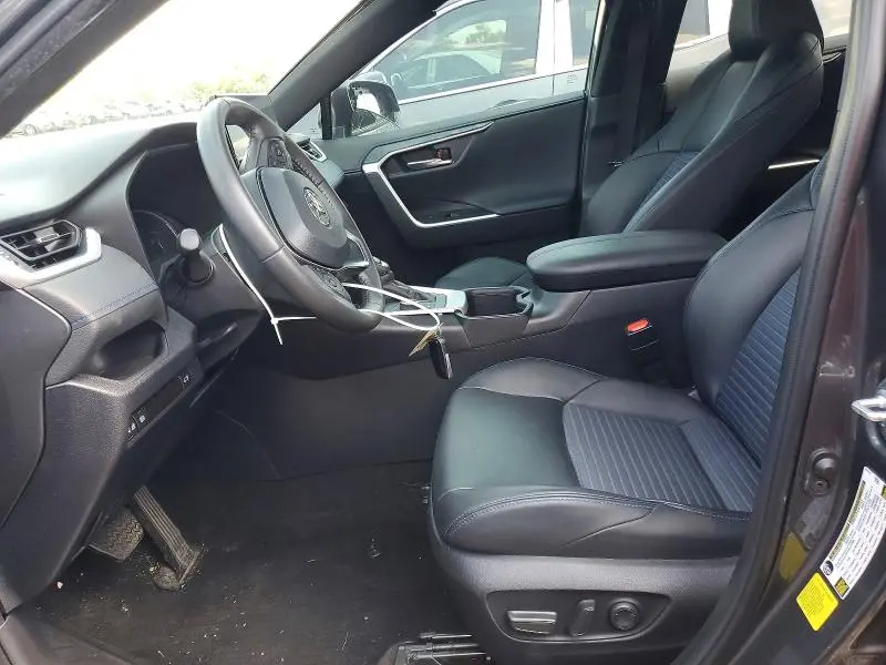 2024 TOYOTA RAV4 XSE  