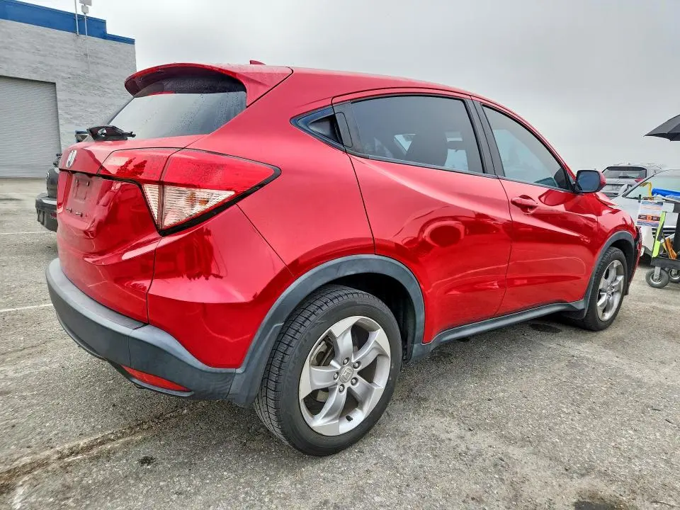 2017 HONDA HR-V LX  